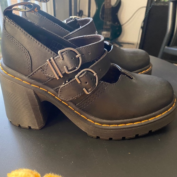 Dr. Martens EVIEE SENDAL LEATHER HEELED SHOES - Picture 1 of 3